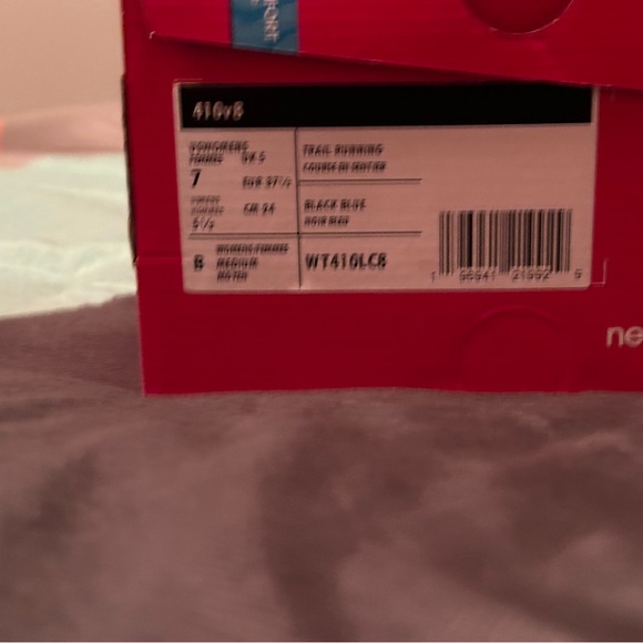 NIB! NB Trail Runners Black with Color Accents - Picture 2 of 11